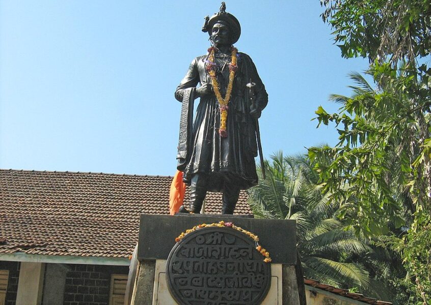 Peshwa Balaji Vishwanath Statue, Shriwardhan; Source: Amit20081980 / CC BY-SA